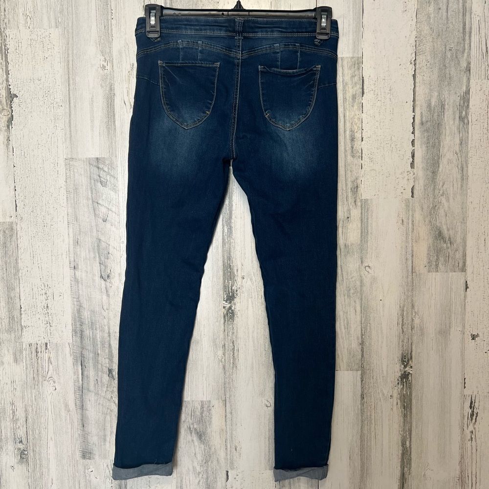 Jeans   - Picture 2 of 4